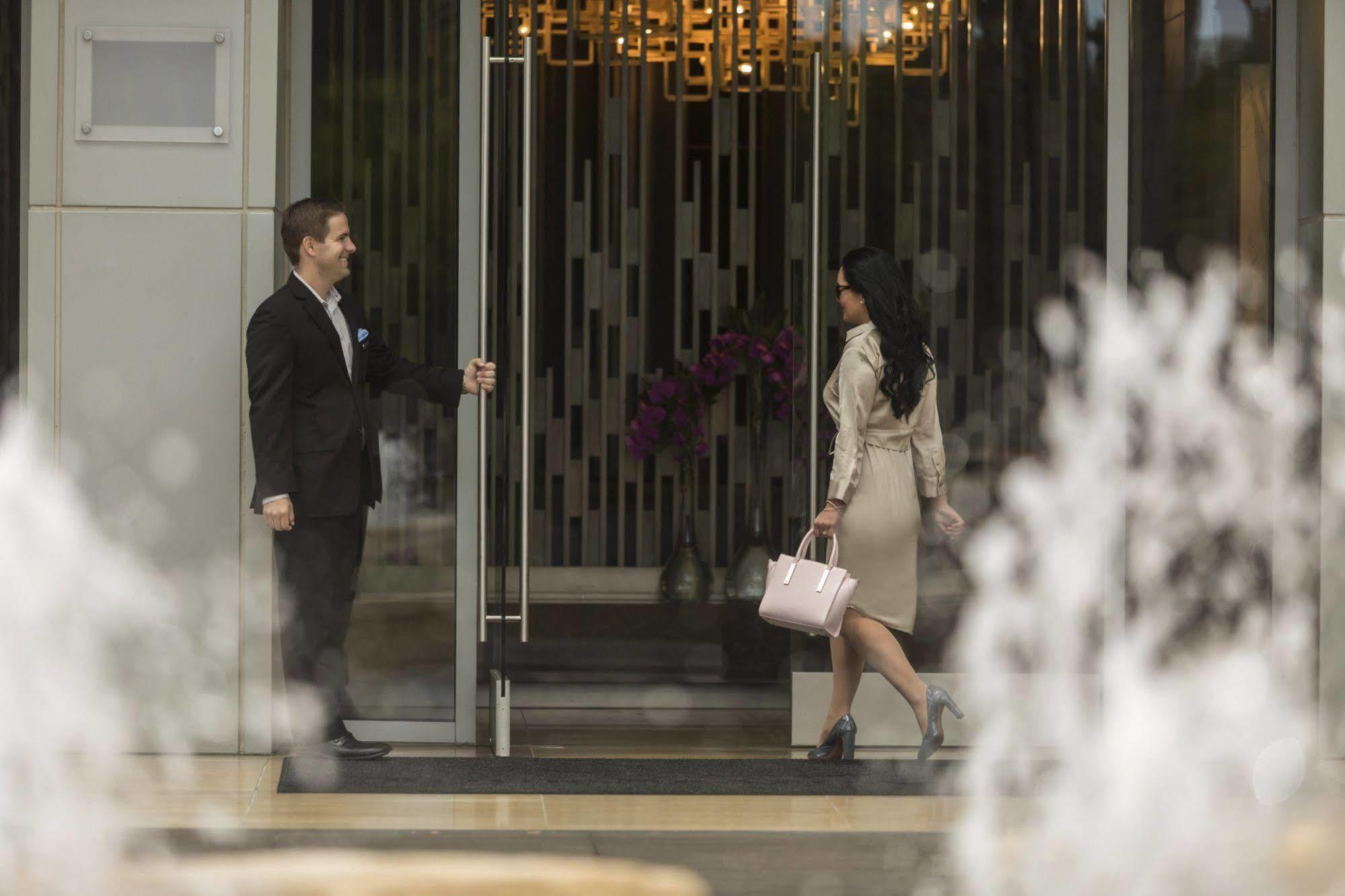 Four Seasons Silicon Valley At 5*